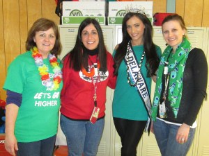 Forest Oak School book giveaway, Vincenza Carrieri-Russo, Miss Delaware United States