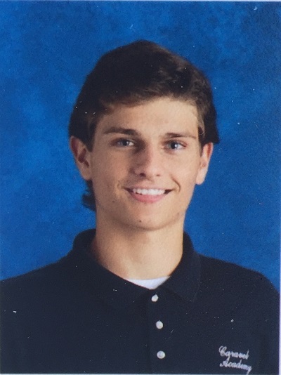 Caravel Academy sophomore and longtime Success Won’t Wait literacy volunteer David Preziuso receives the President’s Volunteer Service Award.